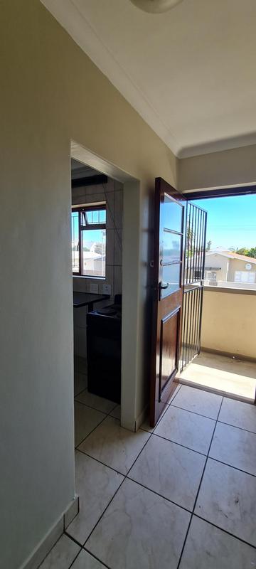 To Let 2 Bedroom Property for Rent in Strand Central Western Cape